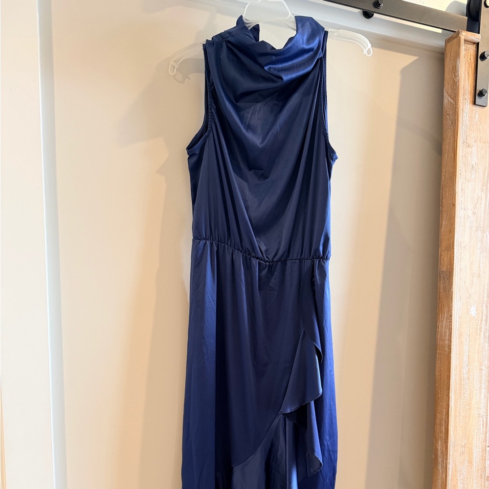 ✨Stunning Navy Formal Dress ✨